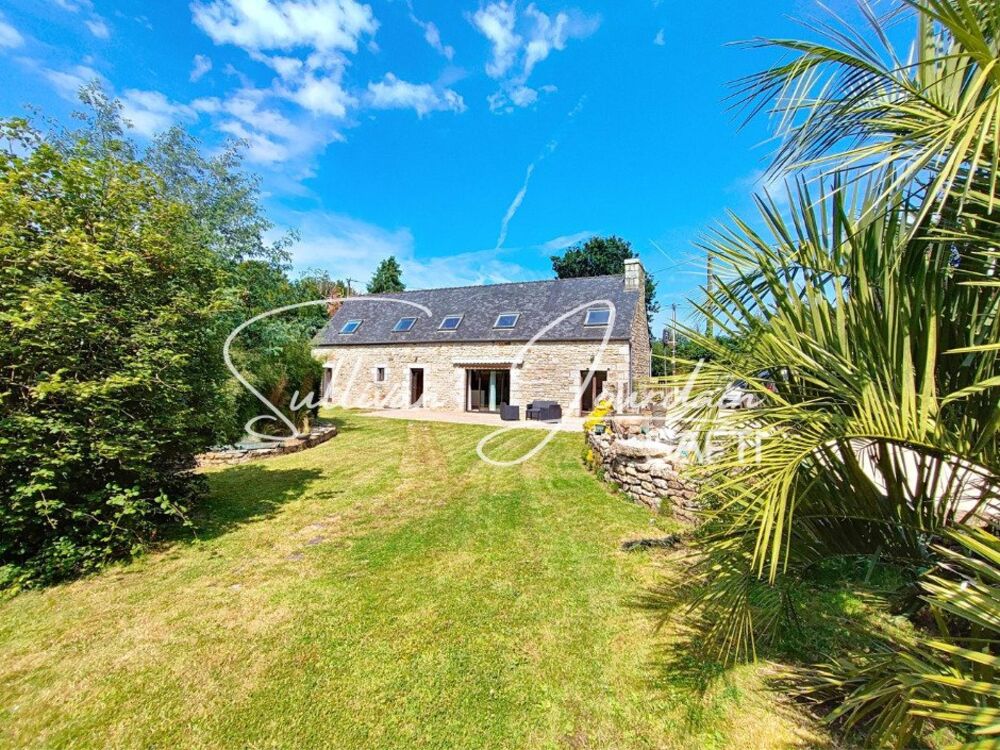 Maison 6 pièces 143 m² · à Plourin-les-Morlaix · 143 m² · 256 300 €