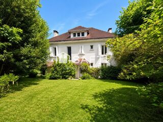  Maison à vendre 7 pièces 179 m²