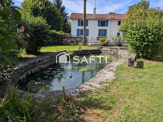  Maison  vendre 6 pices 200 m