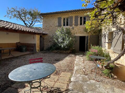   Magnifique mas provençal avec piscine à seulement 15' en voiture de Montélimar Maison - 8 pièce(s) - 200 m²