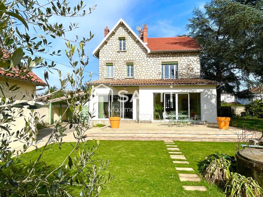 Vente Maison Maison Bourgeoise 6 chambres 260m² avec piscine Marmande