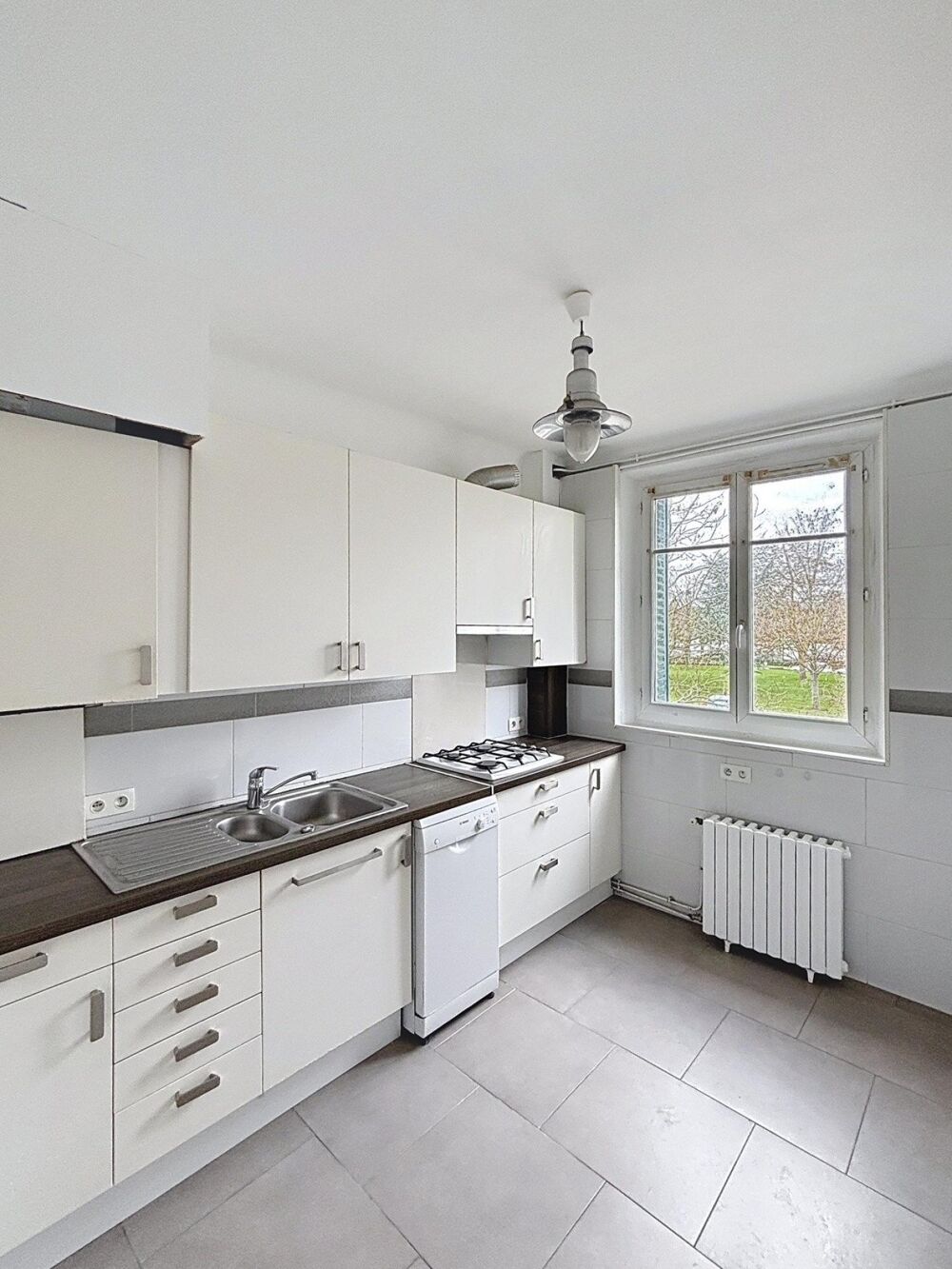 Vente Appartement POISSY-Bord de Seine : F4 avec balcons, caves et parking Poissy