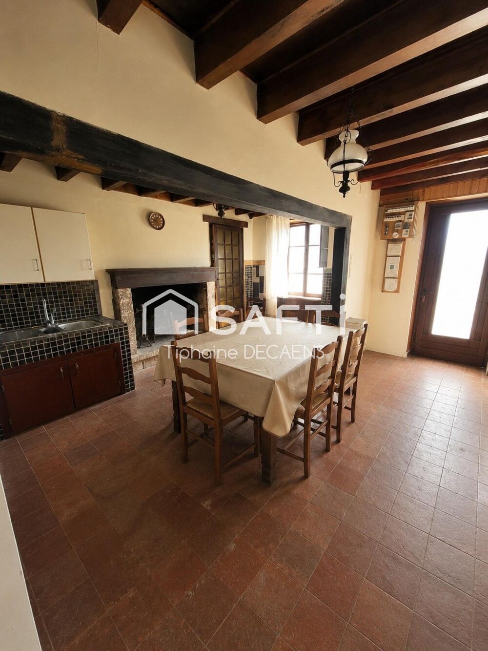 Vente Maison maison ancienne avec grand jardin et porche de 126m2 Marigny-marmande
