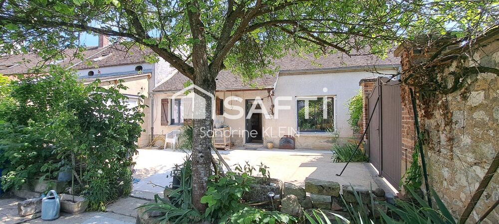 Vente Maison Longère de caractère, 5 pièces avec jardin, garage et cave historique. Chateau-landon