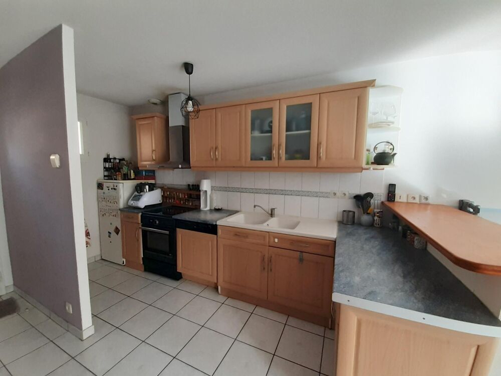 Vente Maison Maison 3 chambres, jardin intime et piscine dans le lotissement Merignac