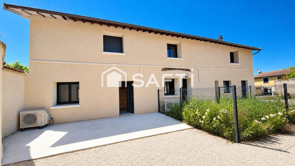 Maison avec du cachet , au calme , village