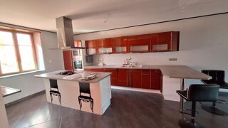  Maison à vendre 10 pièces 270 m²
