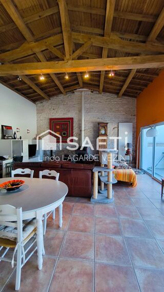 Vente Maison Maison en pierre pleine de charme avec piscine, terrasse et jardin sans vis-à-vis Les magnils-reigniers