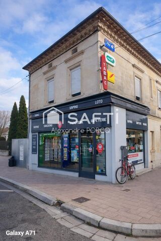  Immeuble � vendre 76 m�