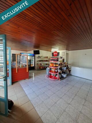  Immeuble à vendre 200 m²