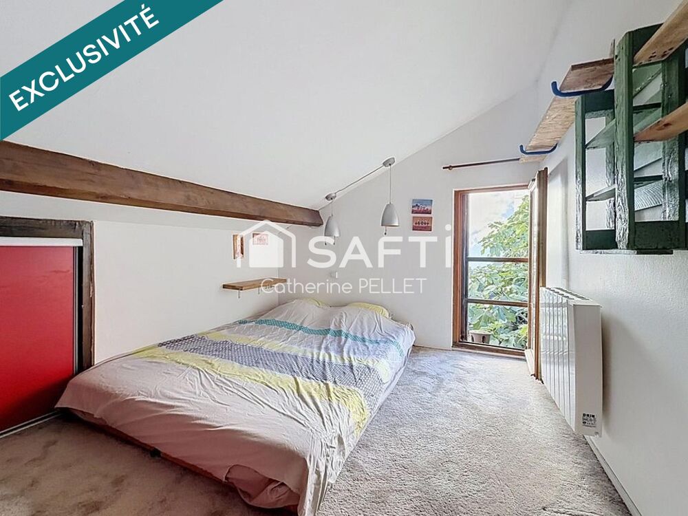 Vente Maison Maison atypique en duplex avec chambre séparée et cave, proche transports et commerces Ivry-sur-seine