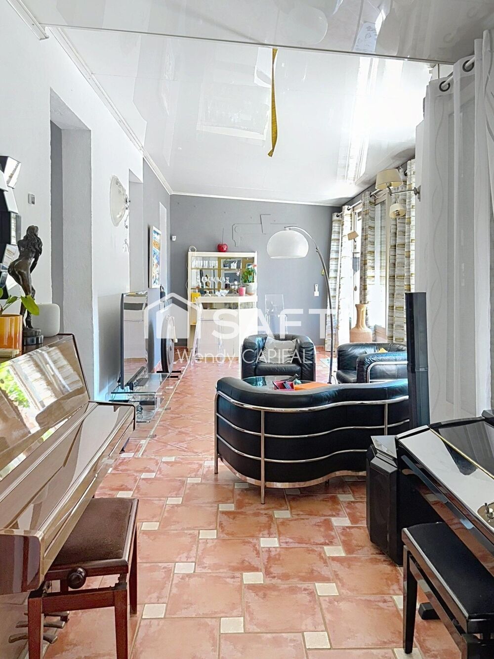  vendre  Maison Hyres (83400)