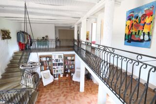  Maison � vendre 8 pi�ces 218 m�