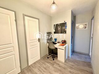  Appartement � vendre 4 pi�ces 84 m�