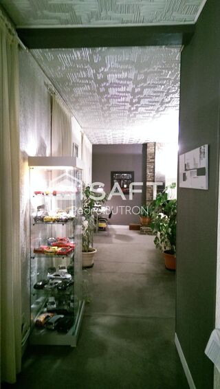  Maison � vendre 7 pi�ces 205 m�