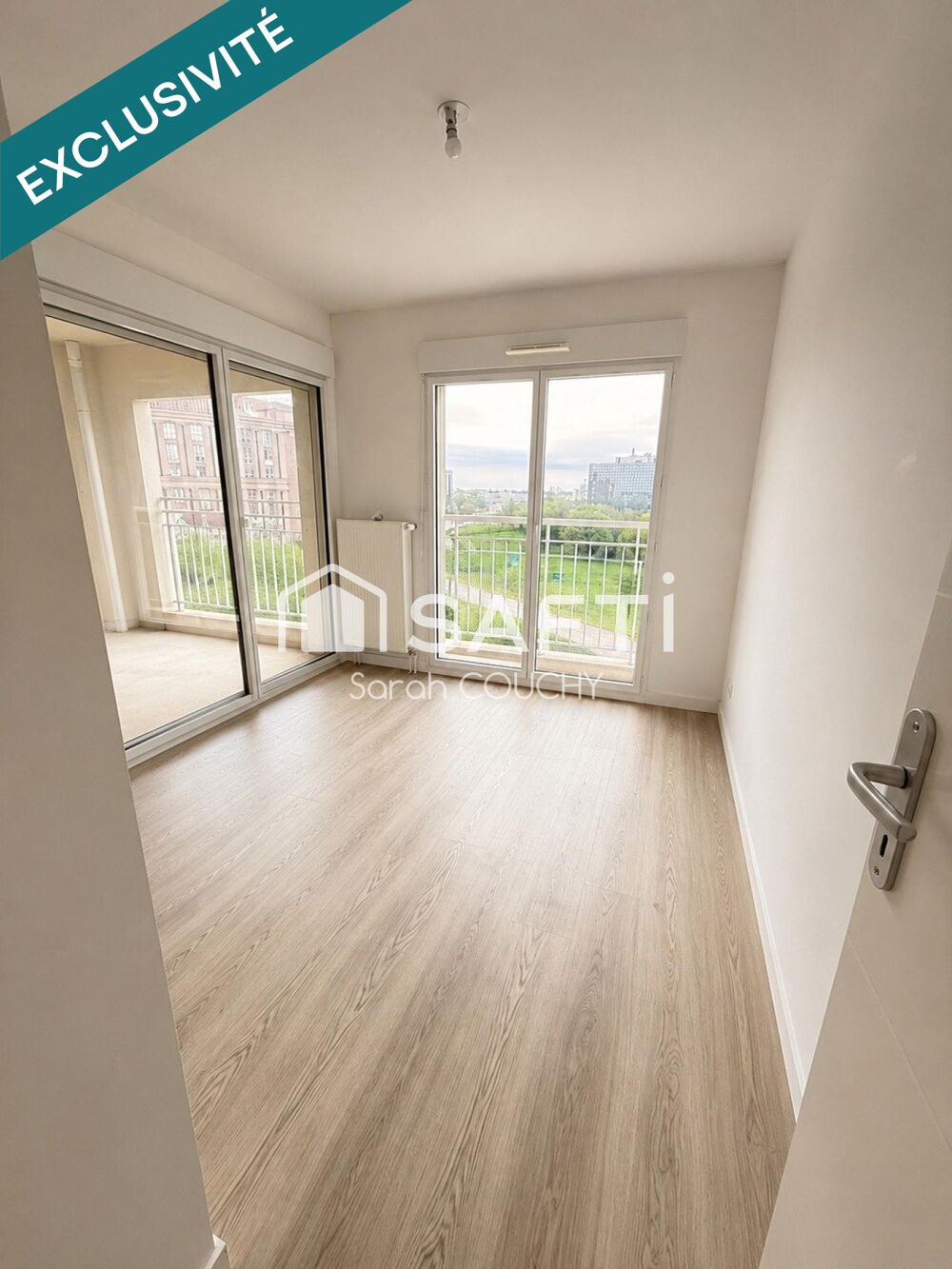 Vente Appartement T3 récent avec terrasse et parking – Investissement locatif sécurisé à Noisy-le-Grand Mont d'Est Noisy-le-grand