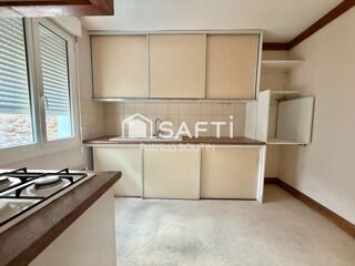 Vente Immeuble IMMEUBLE CENTRE VILLE A NIORT 150 m2 A RENOVER Niort