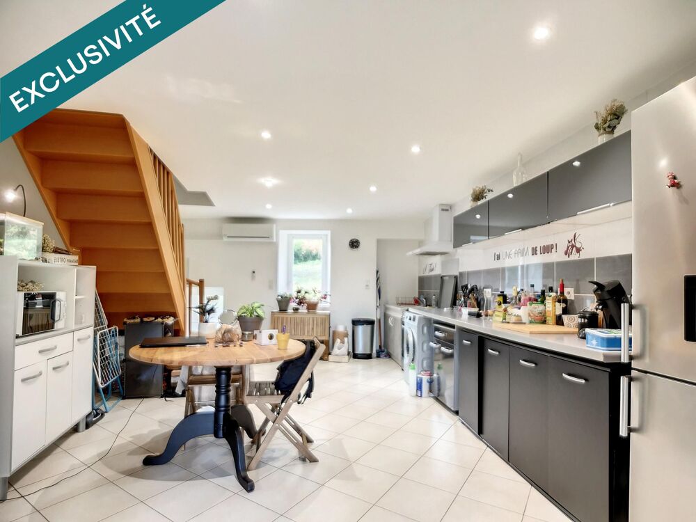 Une maison pleine de charme, entièrement rénovée, avec vue imprenable sur la nature environnante