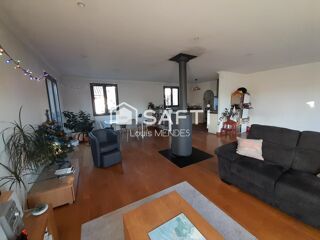  Maison � vendre 7 pi�ces 203 m�