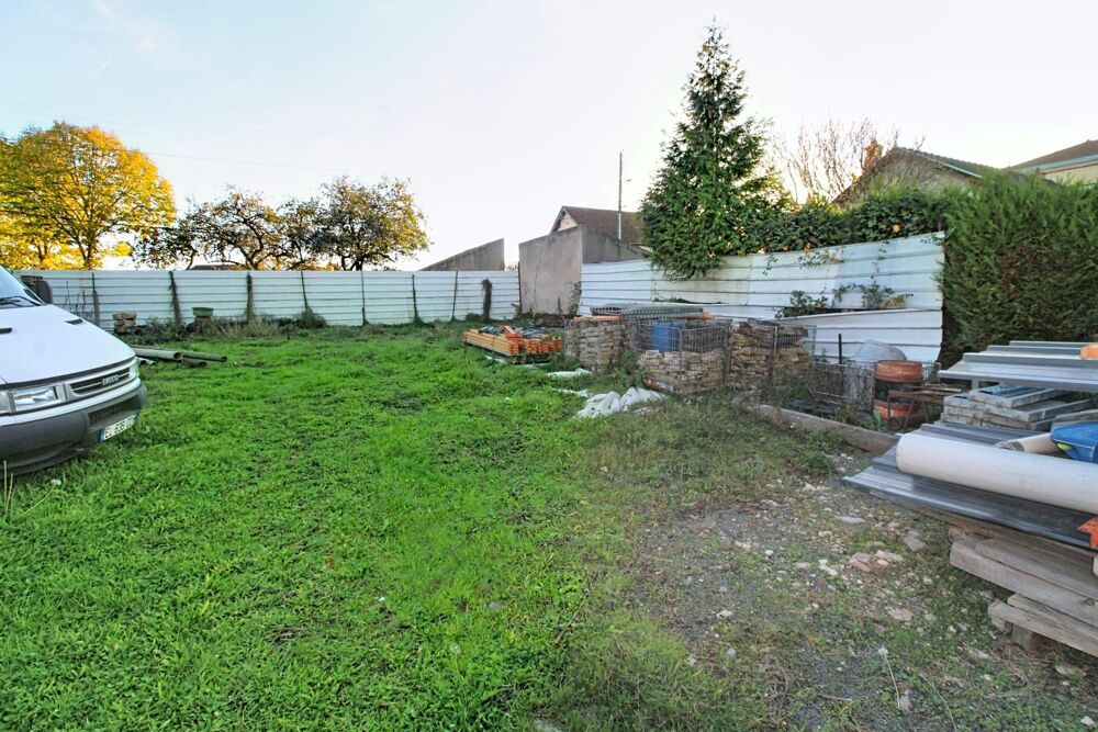 Vente Immeuble Entrepôt modulable et terrain constructible, Montceau. Montceau-les-mines