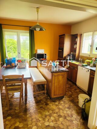  Maison  vendre 8 pices 140 m