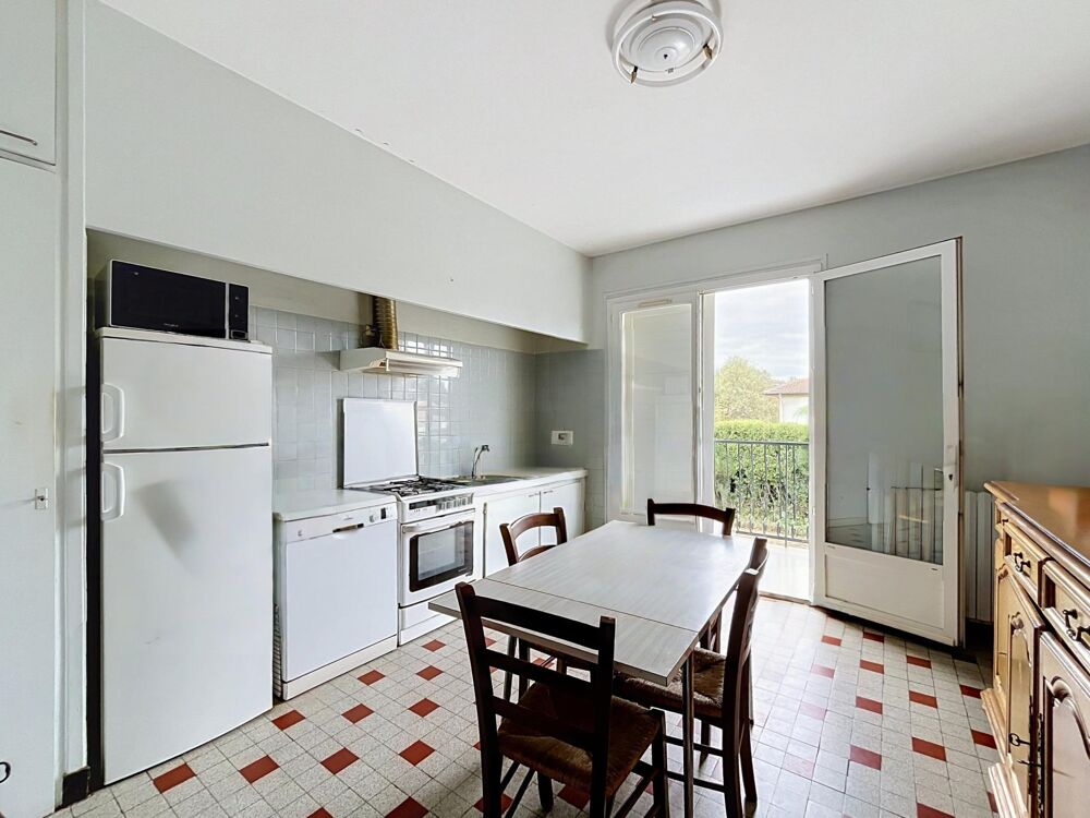 Maison 120 m² - rez-de-chaussée 97 m² - 4 pièces, terrain 1086 m²