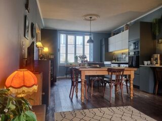  Maison � vendre 7 pi�ces 220 m�