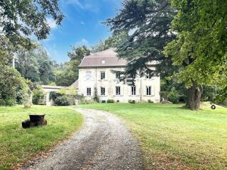  Maison à vendre 15 + pièces 900 m²