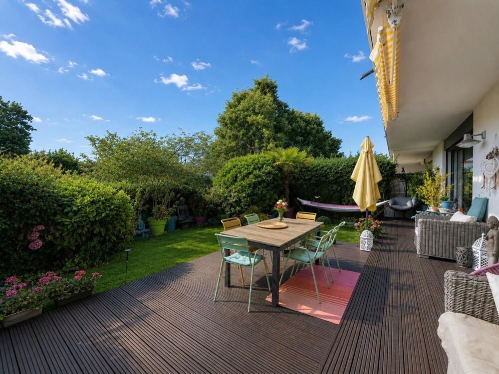 Vente Appartement Appartement 3 chambres avec jardin avec garage Le mesnil-le-roi