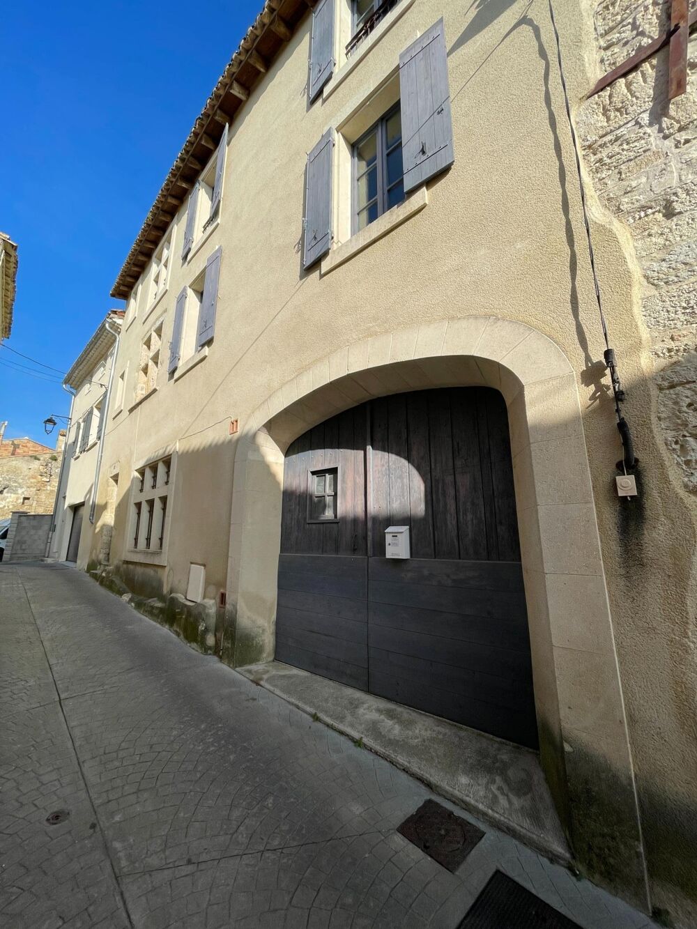 30490 MONTFRIN MAISON D'HOTES A TRES FORTE RENTABILITE