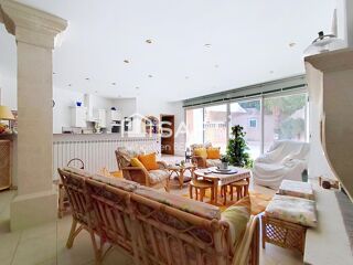  Maison à vendre 7 pièces 255 m²