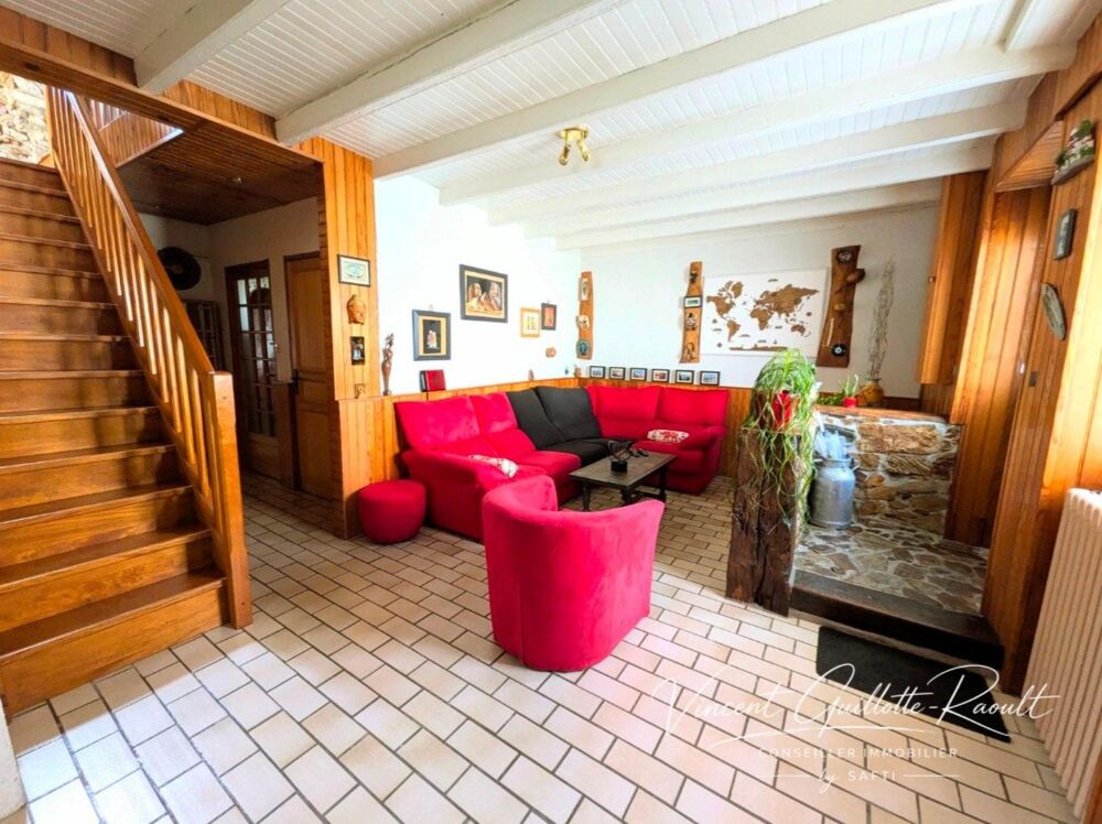 Vente Maison SAINT-JEAN-DE-BOISEAU – Maison en pierre rénovée au cœur du bourg, avec garage et dépendance Saint-jean-de-boiseau