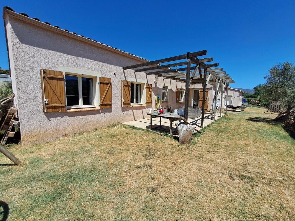 Vente Maison Maison de  plain pied  de 167 m² implantée sur un terrain de 805 m², six chambres et double garage Val de dagne