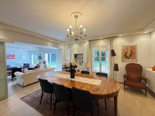  Maison � vendre 10 pi�ces 250 m�