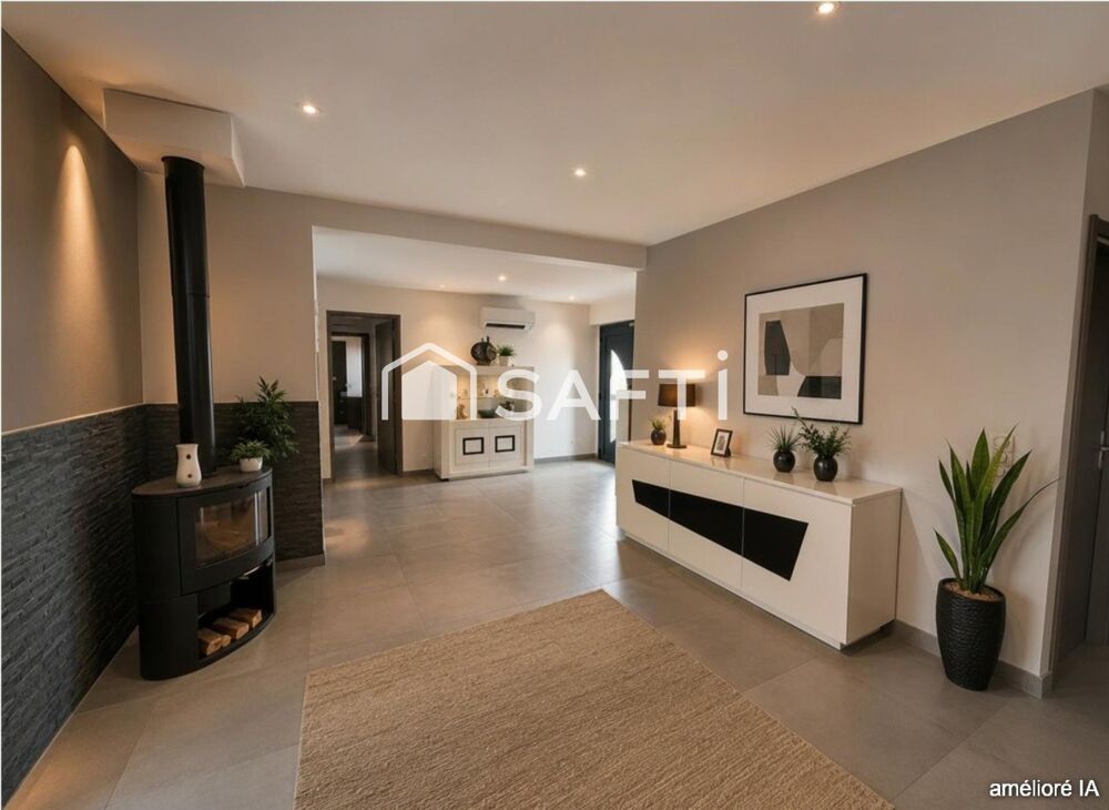 Maison contemporaine de plain?pied  150 m²  Piscine au sel  Terrain clos 1300 m²  Prestations haut de gamme