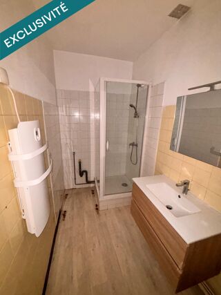  Immeuble à vendre 256 m²