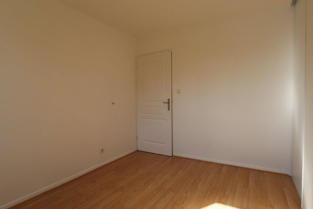 LE RUSSEY 62M² 2 CHAMBRES 2 BALCONS 2 PARKINGS