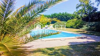  Maison à vendre 8 pièces 192 m²