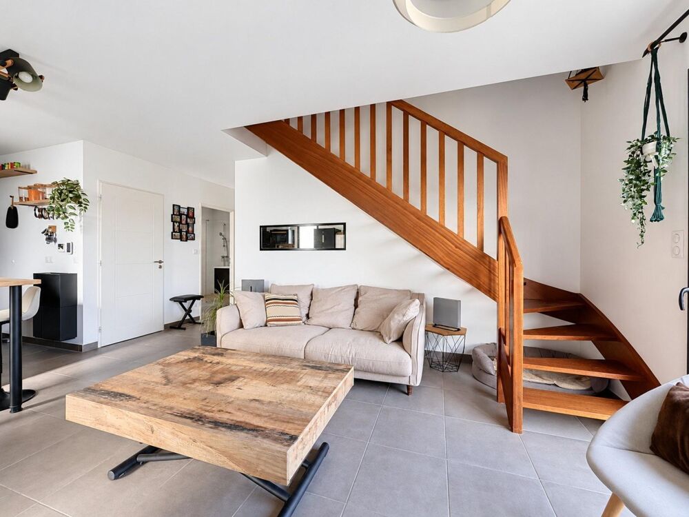 Vente Maison Mérignac Chemin Long – Maison récente en parfait état avec jardin et stationnement Merignac