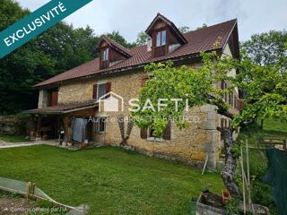  Maison à vendre 8 pièces 275 m²