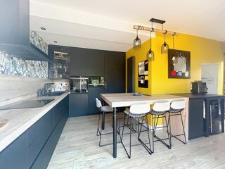  Maison  vendre 7 pices 180 m