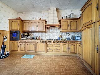  Maison � vendre 9 pi�ces 182 m�