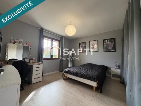   Maison individuelle de 120 m2, 3 chambres, grande pi�ce � vivre, beau jardin avec terrasse. Maison - 4 pi�ce(s) - 120 m�