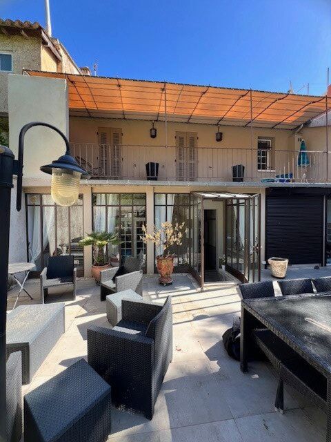   Belle maison de ville �tat exceptionel. Maison - 6 pi�ce(s) - 190 m�