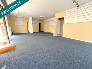  Immeuble à vendre 220 m²