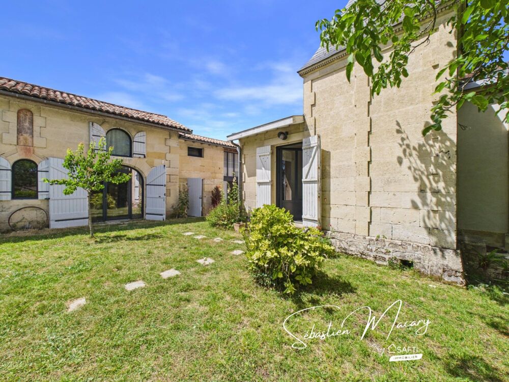Vente Maison Maison en pierre avec piscine et dépendances Salleboeuf