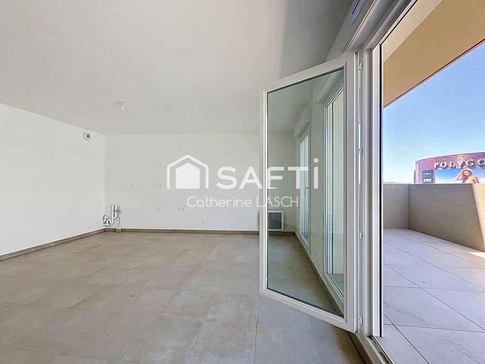Vente Appartement appartement récent T4 en dernier étage Beziers