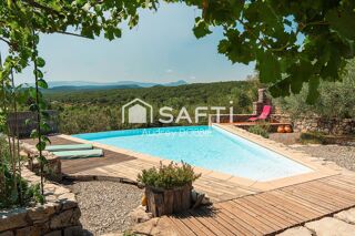  Maison � vendre 8 pi�ces 228 m�