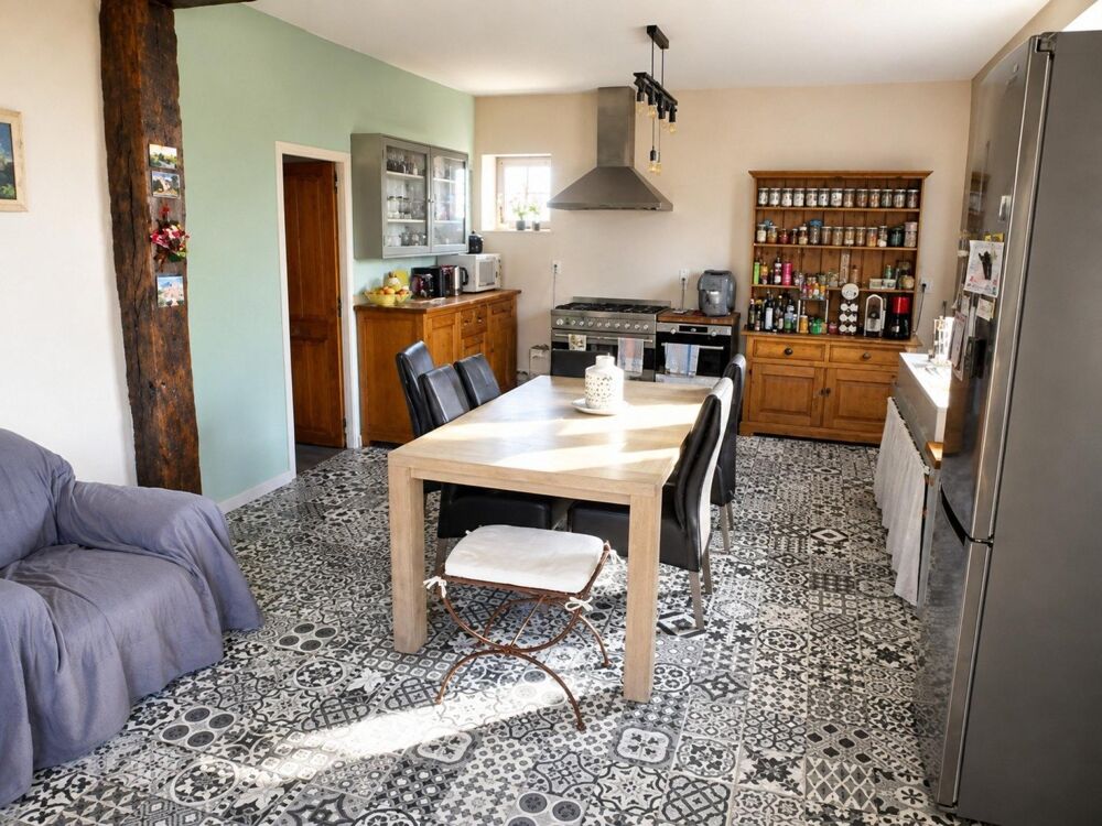 Maison 6 pièces de 245m²