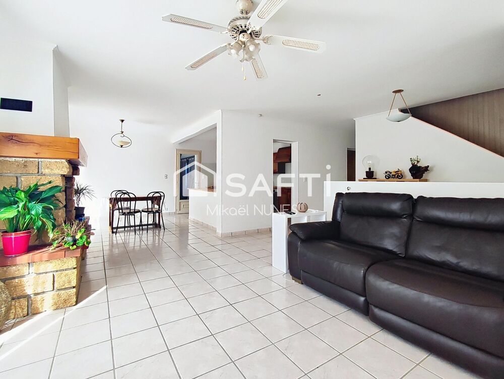 Vente Maison SAINT-LYS - Maison T6 de 160 m - Terrain de 1385 m Saint-lys